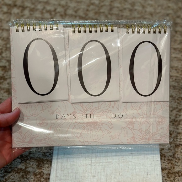 For New bride - engagement journal and countdown calendar booklet NEW - Picture 5 of 6